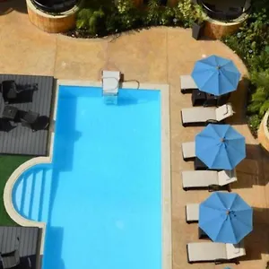 https://golden-sea.jeddahhotels.net